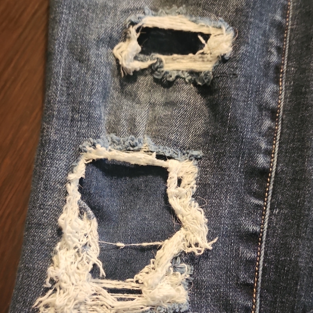American Eagle Outfitters Ripped Blue Skinny Jeans - Picture 2 of 14